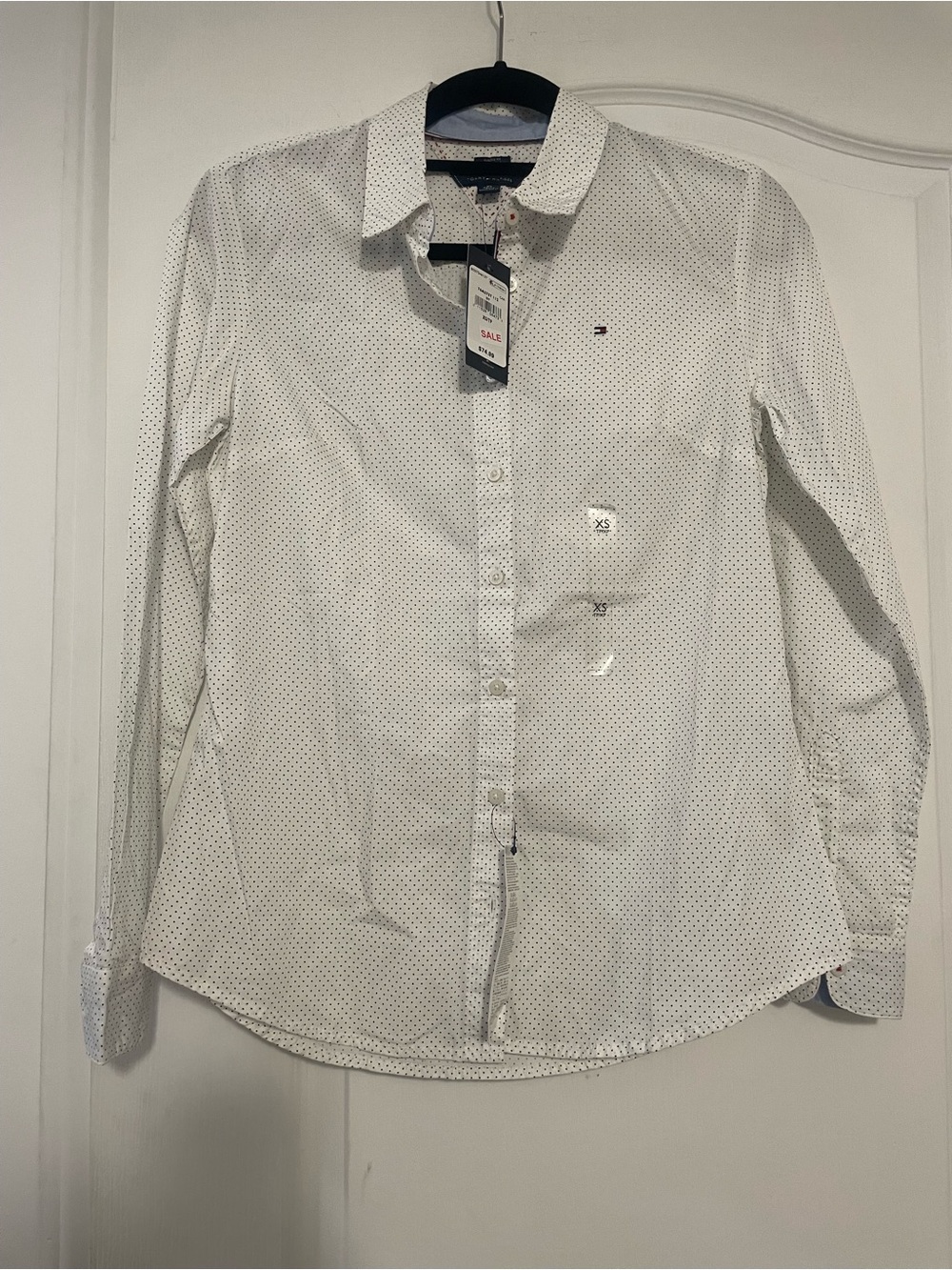 NWT Tommy Hilfiger White Microdot Long-Sleeve Dress Shirt, Size XS